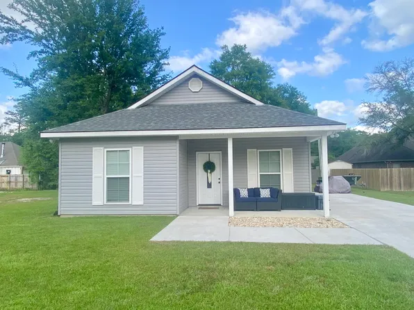 64342 McCarthy Ln, Pearl River, LA 70452
