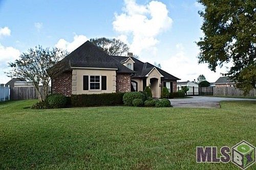 3rd image of 16301 Ole Homestead Ln