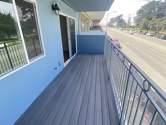 4th image of 1594 Geneva Ave #2