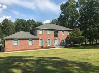 118 Beechwood Dr, New Martinsville, WV 26155