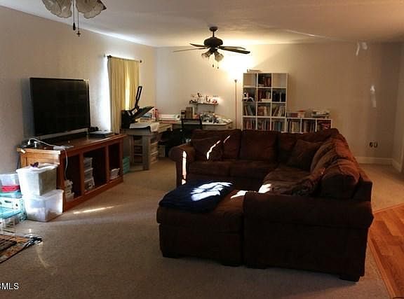 2nd image of 305 S Steele Ave