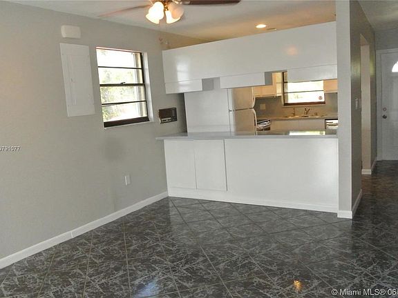 3rd image of 3525 SW 92nd Ave #0
