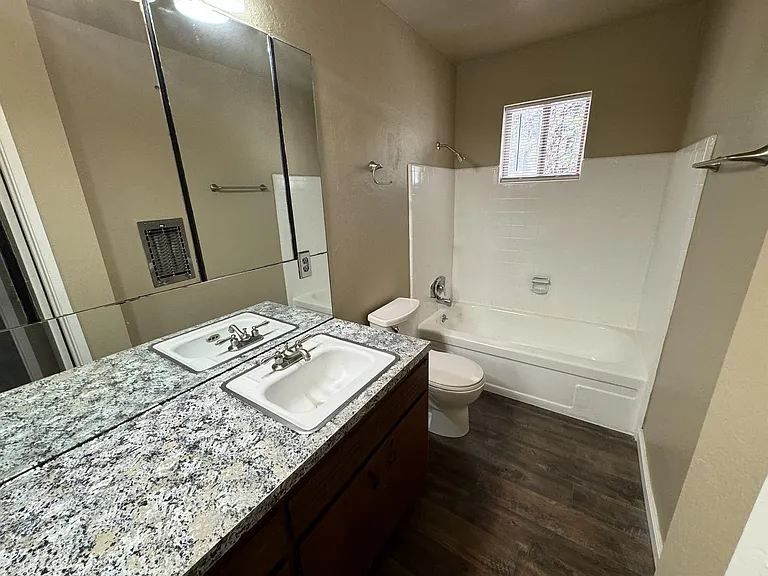 1198 Martin Ave #5 — Photo 9