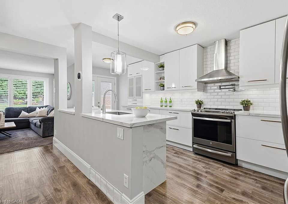 1st image of 525 Beechwood Dr #27