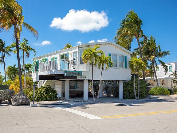2nd image of 701 Spanish Main Dr #659