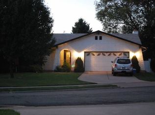 1386 W Sweetwater Ln, Farmington, UT 84025