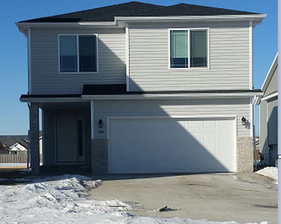 1st image of 1444 44th Ave S
