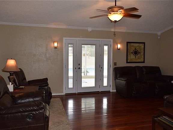 5th image of 4600 96th Ave NE