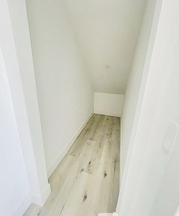 5th image of 5832 Tujunga Ave Suite 3