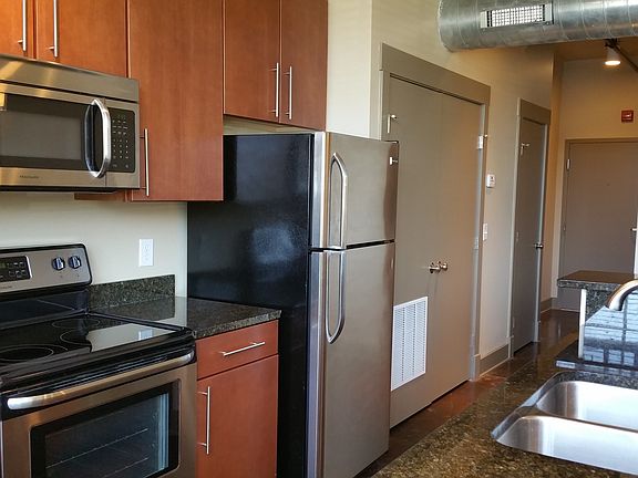 2nd image of 806 Wasena Ave SW APT 112