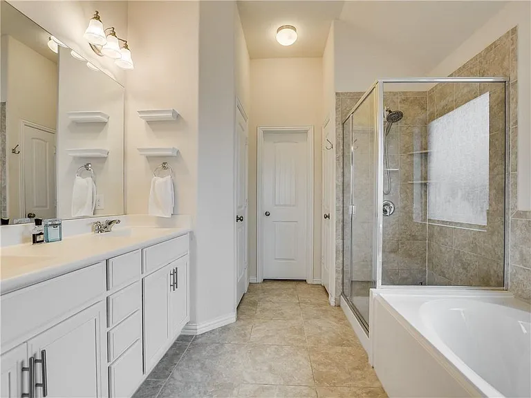 500 Cardenas Ln — Photo 15