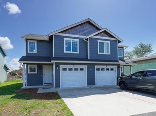 868 5th Ave #A, Hammond, OR