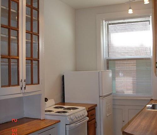 4th image of 3847 Shenandoah Ave APT 1W