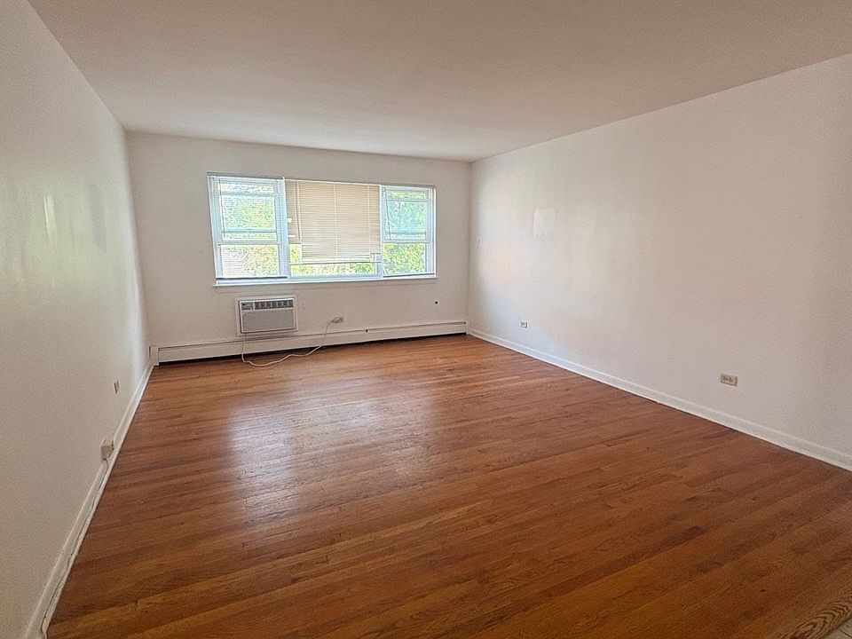 1st image of 345 N Laverne Ave APT 4