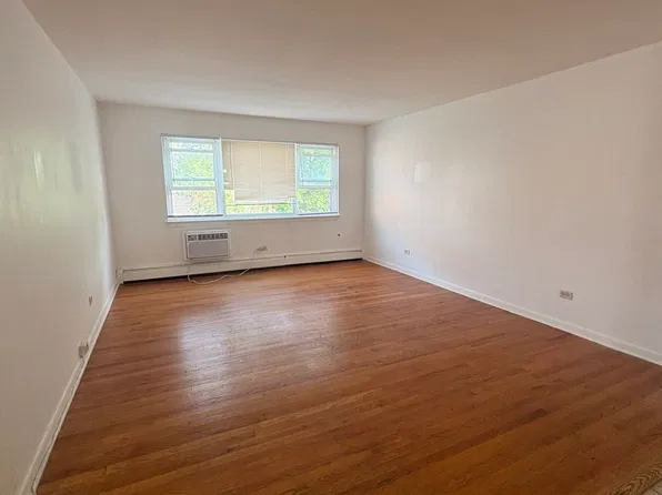 345 N Laverne Ave APT 4, Hillside, IL 60162