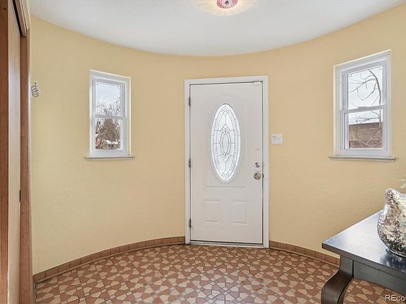 3rd image of 3525 Monaco Parkway