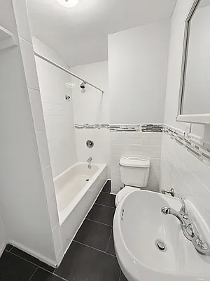 Rented by Swythe, Inc. | media 8