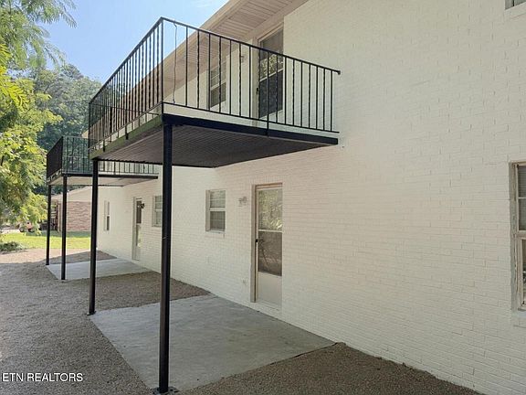 4th image of 6745 Langston Dr