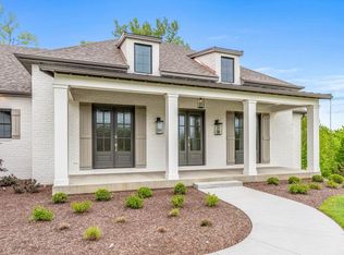 5510 Saddle Ridge Dr, Columbia, MO 65203