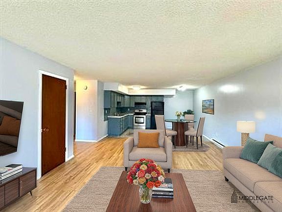 2nd image of 115 E 5th St #Streeta6