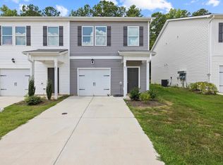 271 Oakwood Dr, Milledgeville, GA 31061