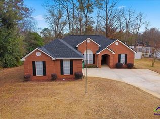 1124 Panola Cir, Warner Robins, GA 31088