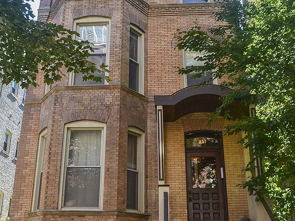 4th image of 865 W Wellington Ave #2