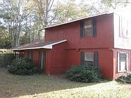 4th image of 15498 Village Woods Dr