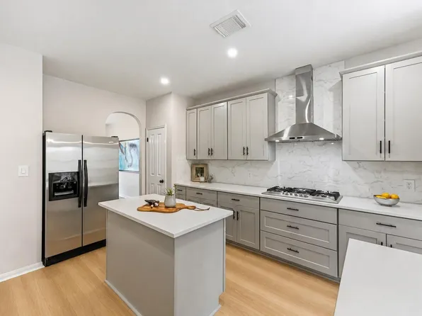 11200 Savin Hill Ln, Austin, TX 78739