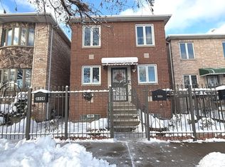 (Undisclosed Address), Chicago, IL