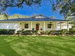 9550 Lake Conroe Dr, Conroe, TX 77304