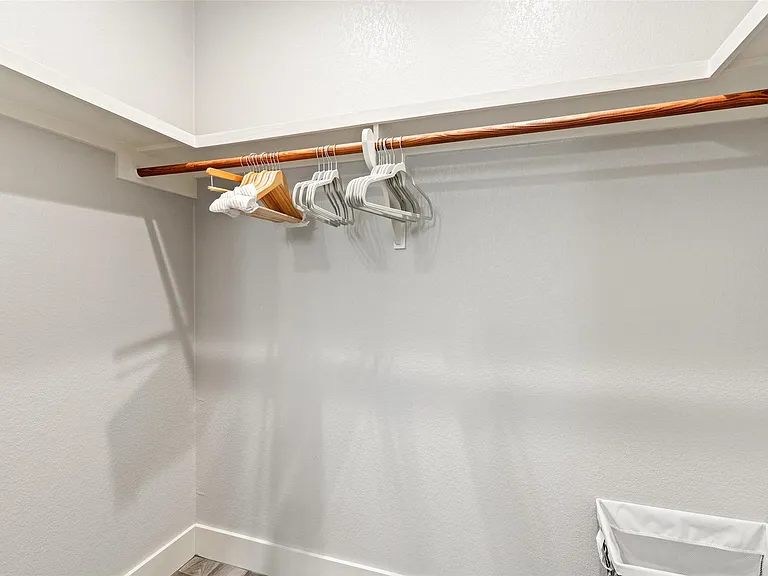 414 Gregg Dr — Photo 36