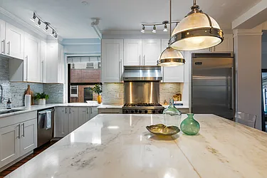 Sold by NestApple, Inc.