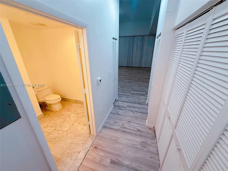253 NE 2nd St #226 — Photo 5