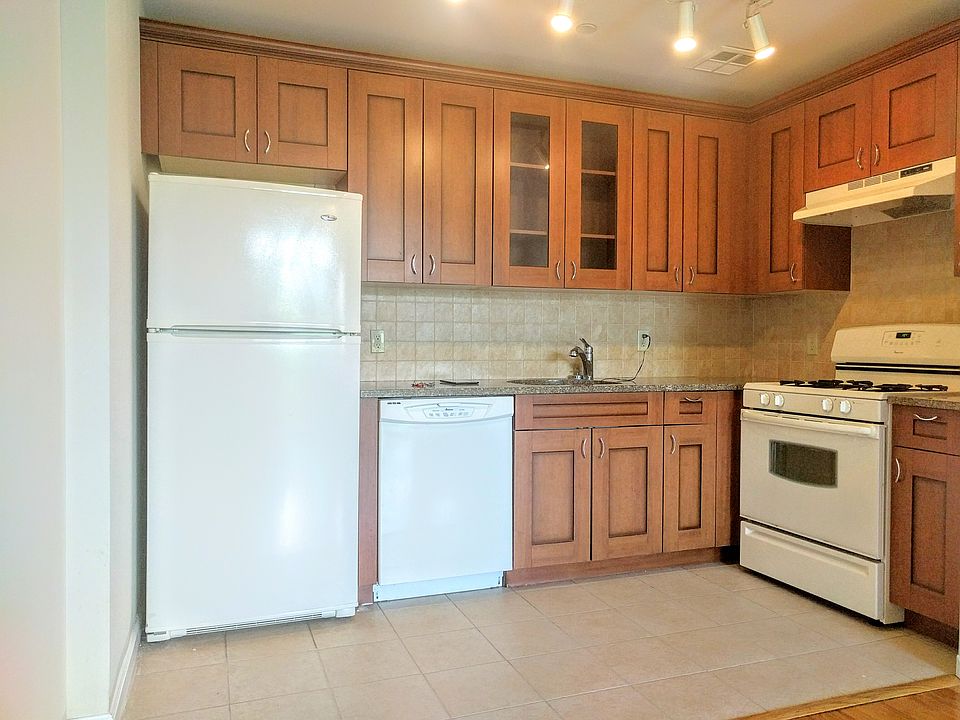 1st image of 608 President St APT 4A