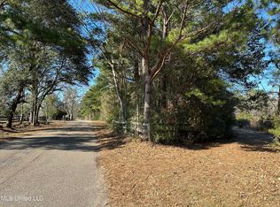 339 H Burge Rd, Poplarville, MS 39470