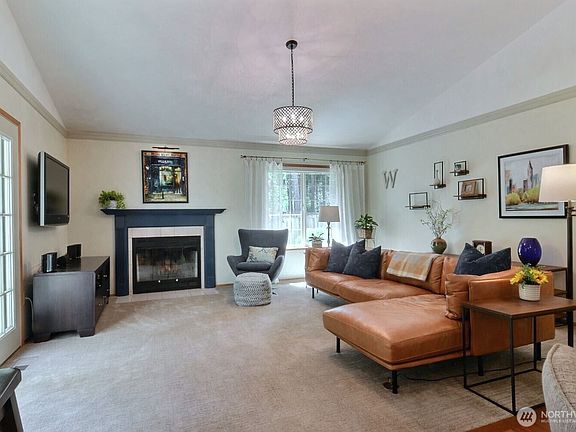 3rd image of 14820 115th St Court NW
