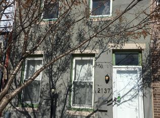 2137 E Sergeant St, Philadelphia, PA 19125