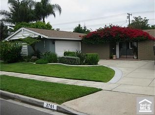2701 Copa De Oro Dr, Los Alamitos, CA 90720