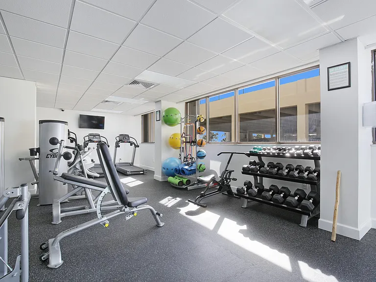 5600 N Flagler Dr #605 — Photo 23