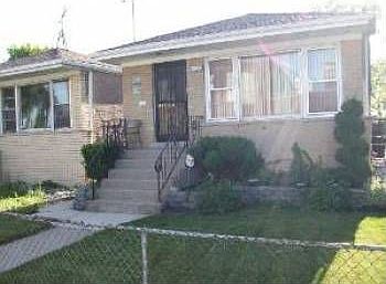 2nd image of 3512 S Artesian Ave