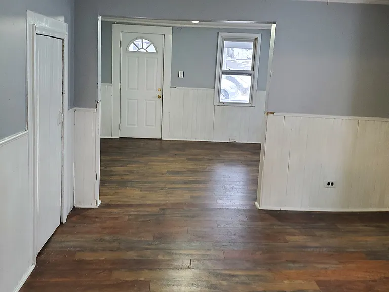 134 Blair St — Photo 13