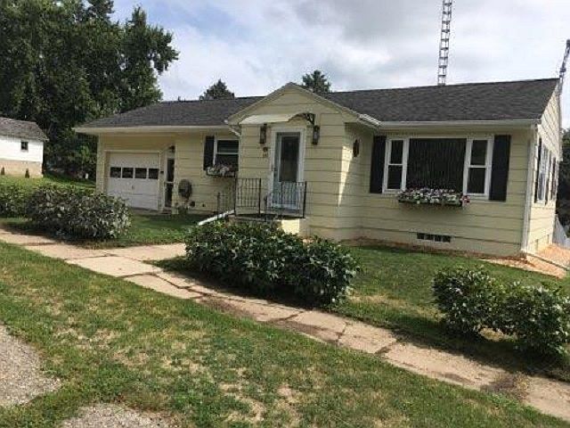 1st image of 139 Highland Ave