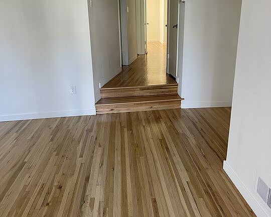 4th image of 1845 S Beverly Glen Blvd