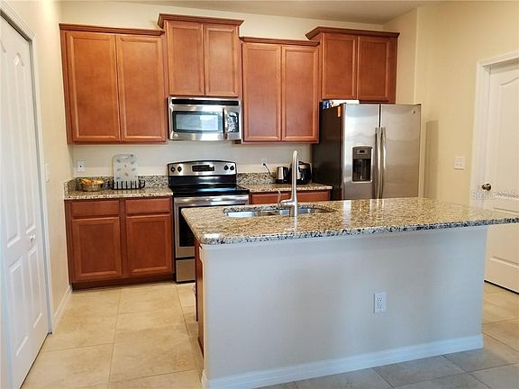 4th image of 14837 Driftwater Dr