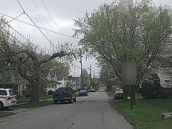 4th image of 637 Miami St