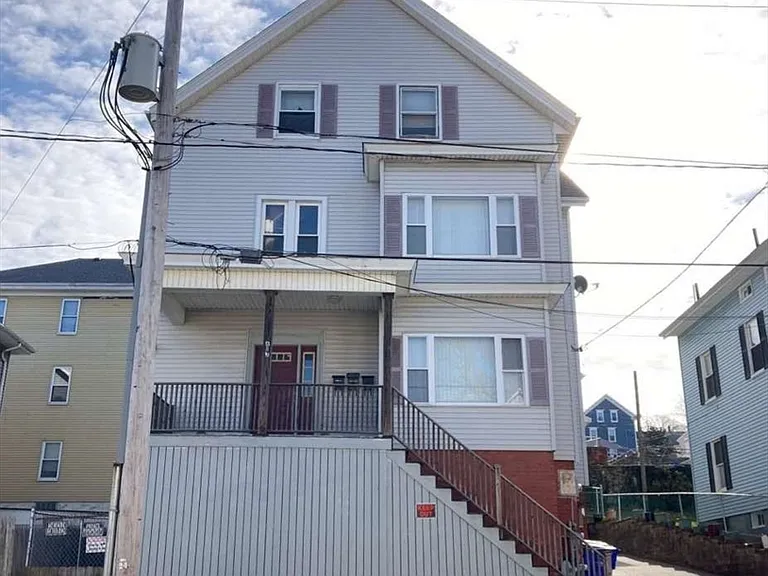 613 Durfee St #2 — Photo 1