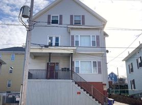 613 Durfee St, Fall River, MA