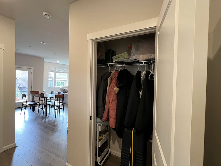 19319 NE 69th Way #101 — Photo 5