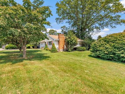 82 Crown Street, Trumbull, CT, 06611